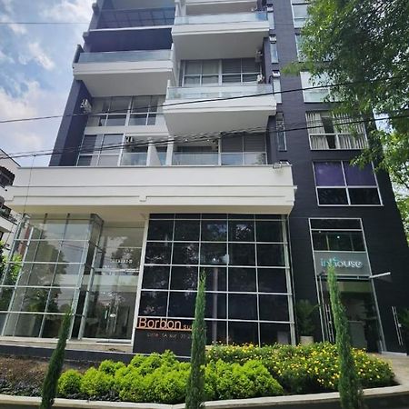 Apartamentos Borbon Suites Medellín Esterno foto
