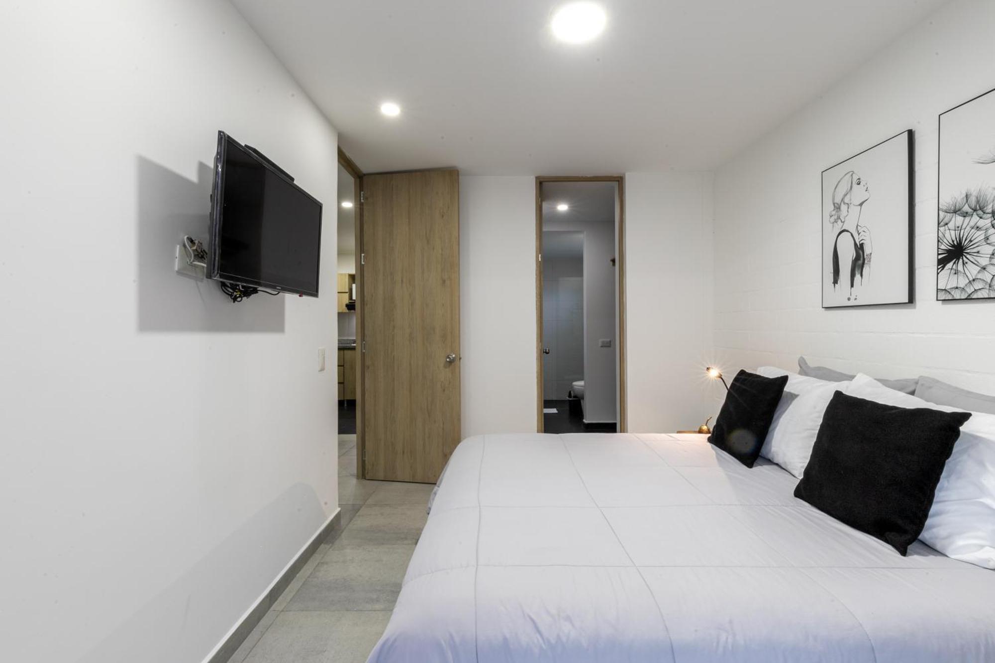 Apartamentos Borbon Suites Medellín Esterno foto
