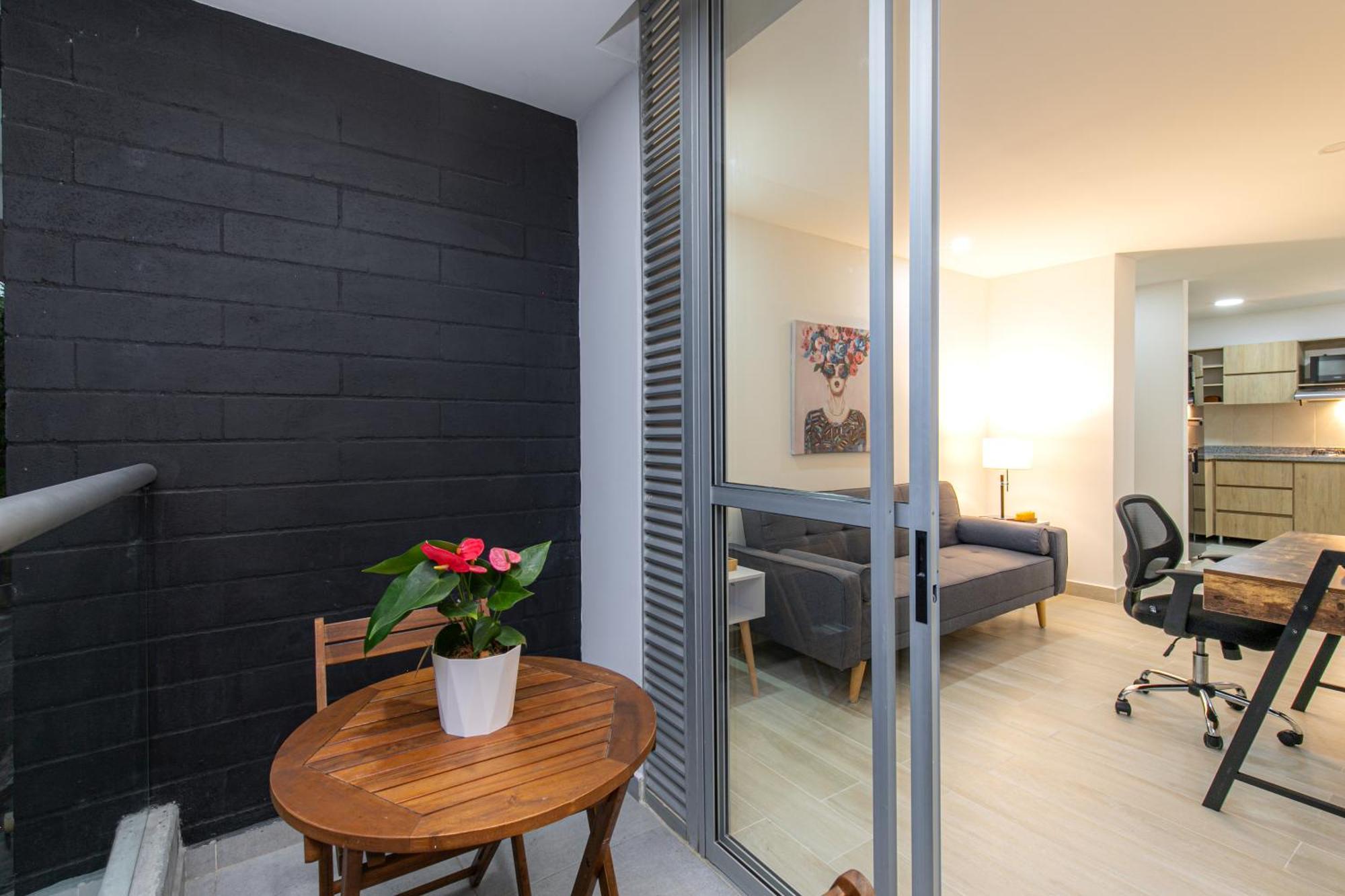 Apartamentos Borbon Suites Medellín Esterno foto