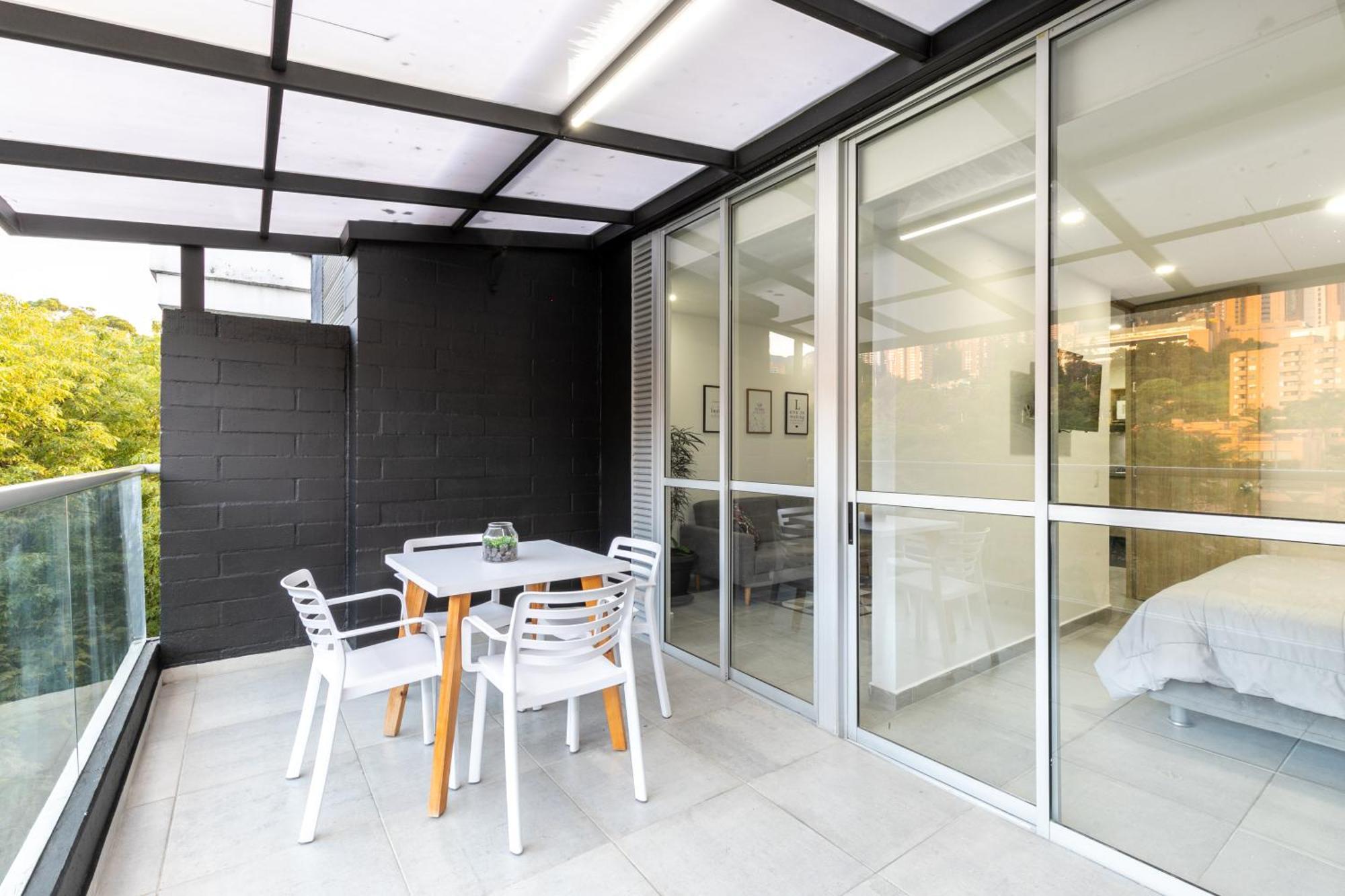 Apartamentos Borbon Suites Medellín Esterno foto