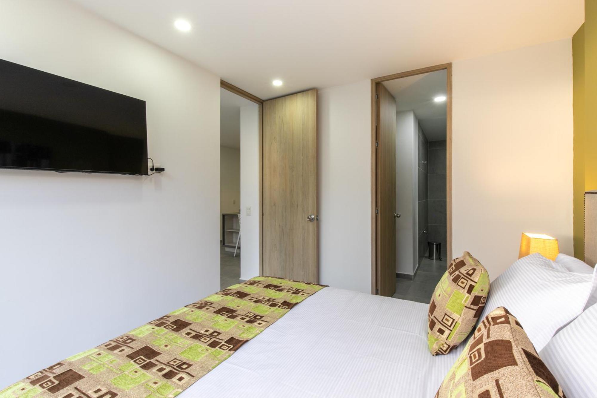 Apartamentos Borbon Suites Medellín Esterno foto