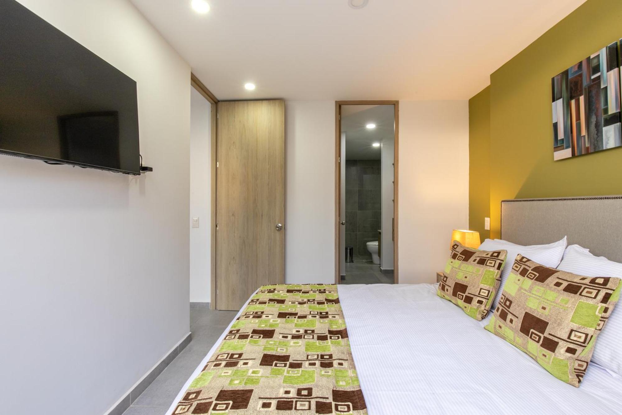 Apartamentos Borbon Suites Medellín Esterno foto